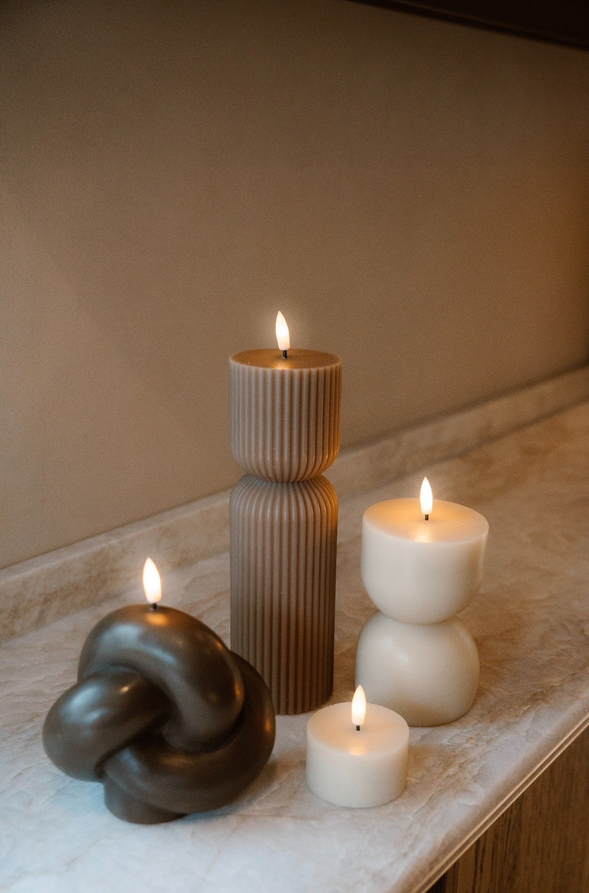 KNOT CANDLE