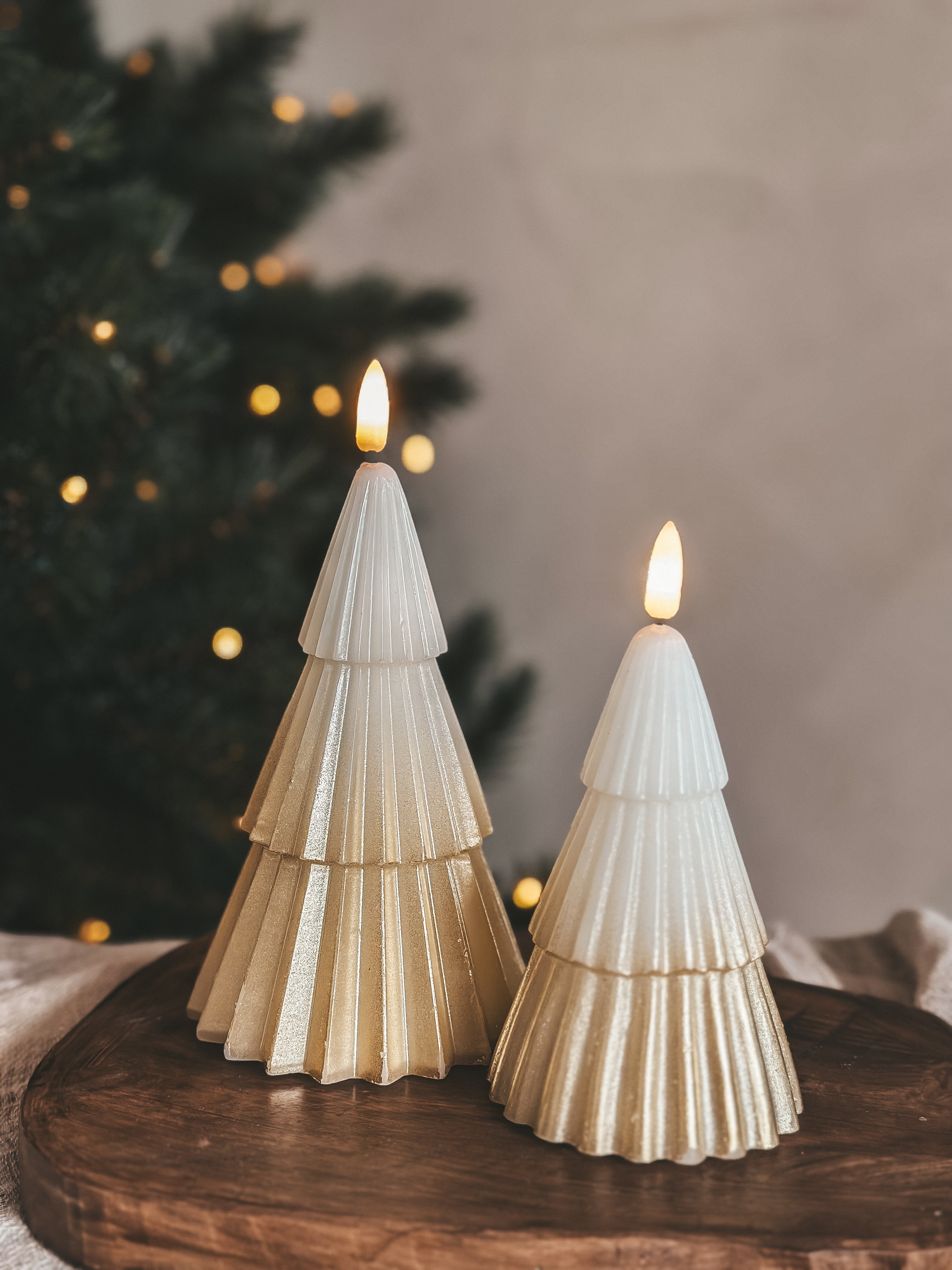 JUNO ledkaars led kaarsen goud wit set kerstboom kaars kerst timer houten schaal